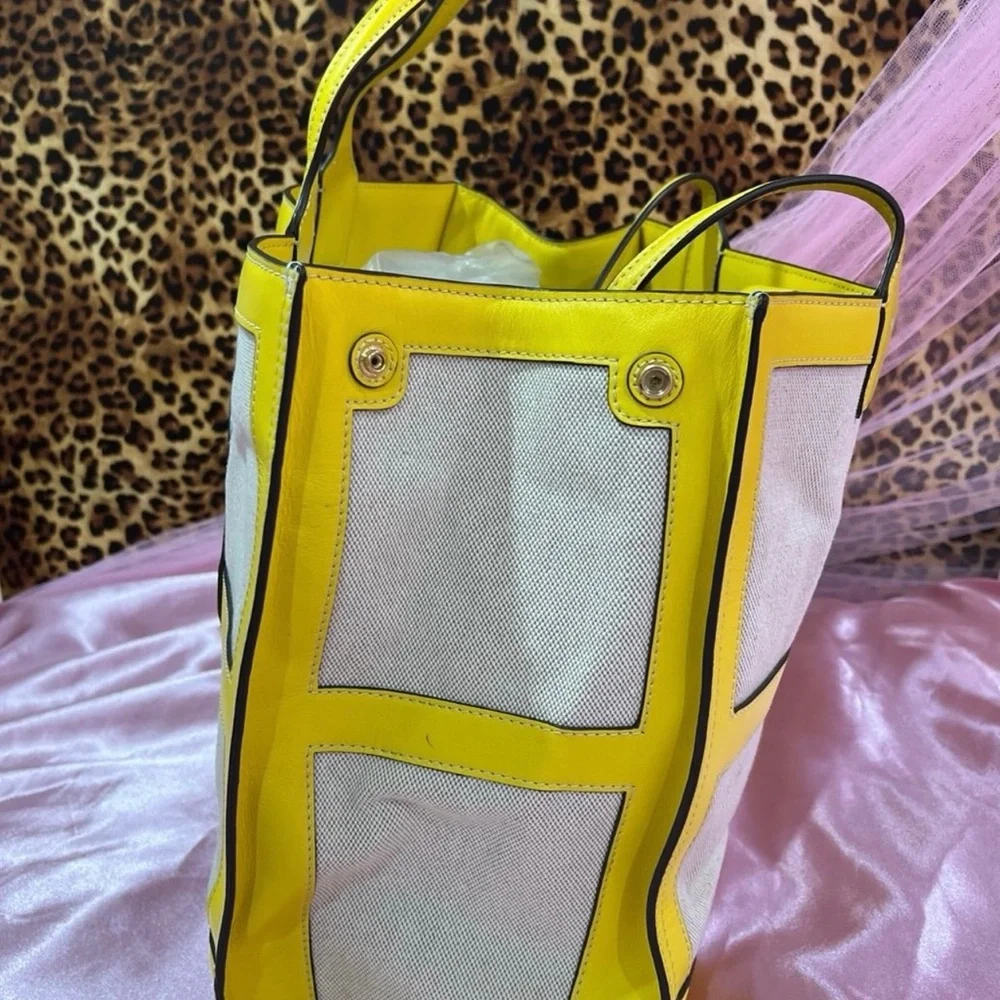 Tory Burch this bag